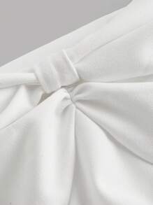 SHEIN MOD 系带蝴蝶领露肩设计腰部喇叭连衣裙 - 白色 - 查看 3