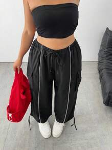 SHEIN PETITE CURVE Plus Size Elastic Waist Drawstring Cargo Pocket Pants With Ribbed Hem, Suitable For Short Stature - Black - View 4