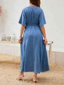 SHEIN Solid Color V-Neck Short Sleeve Casual Maternity Dress For Summer/Holiday Women's Summer Dress Maternity Dress - Blue - View 2