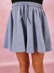 SUMWON Bộ đồ Santa Cruz cho kỳ nghỉ hè, áo crop top, chân váy tròn, phối đồ hai mảnh, trang phục thường ngày năng động, bộ đồ đi biển cuối tuần - Màu xanh lam - Xem 7