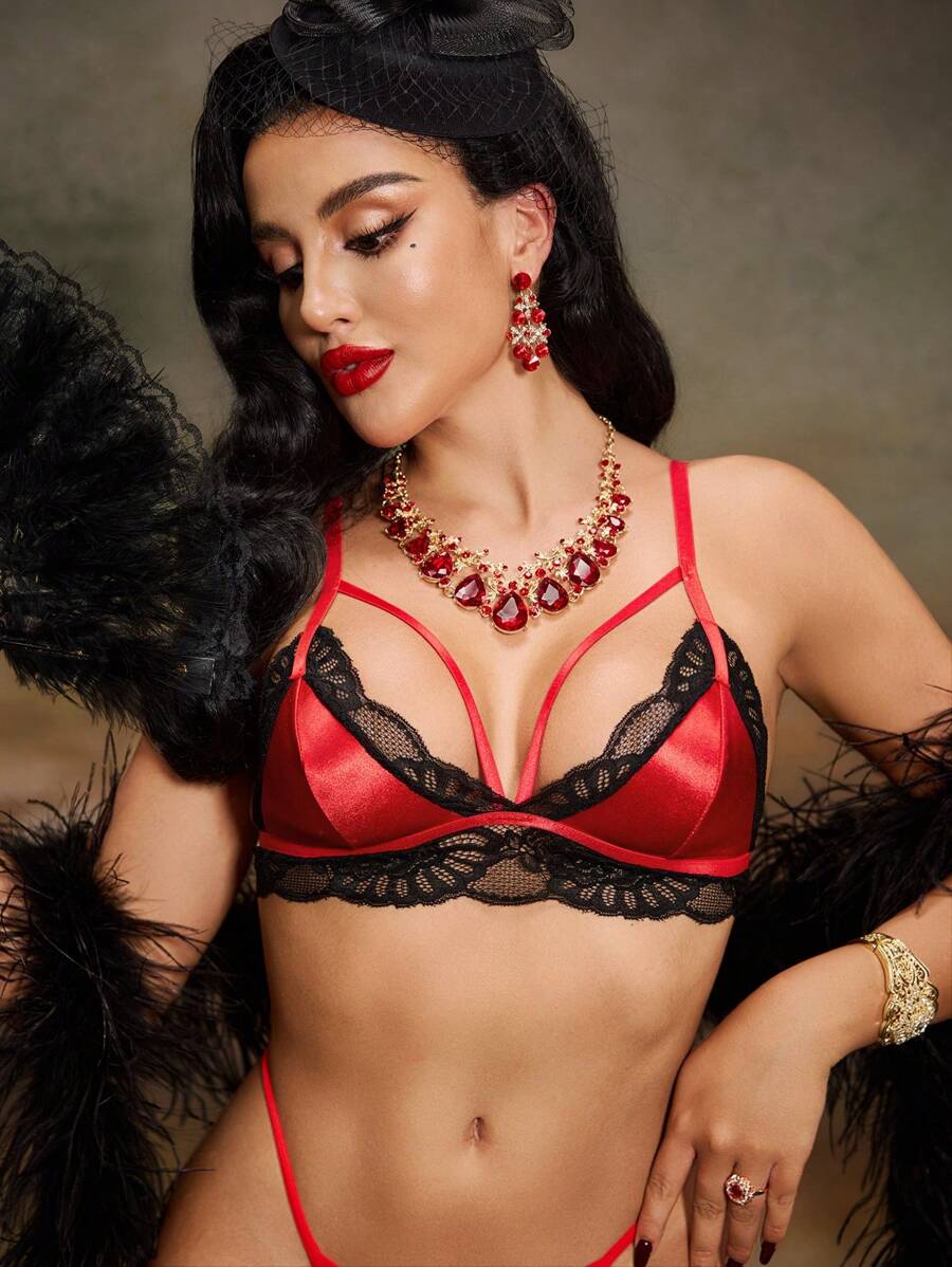 SHEIN Bra Lingerie Tanpa Jahitan Tanpa Kawat dengan Renda Kontras untuk Wanita - Hitam - View 1