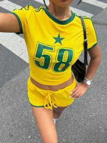 SHEIN EZwear 2 件套女士黄色数字印花短袖 T 恤和短裤运动服