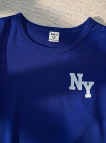 SHEIN 2 件套年轻男孩休闲纽约印花圆领短袖 T 恤和撞色白色胶带慢跑裤，适合春夏秋季穿着，适合年轻男孩日常生活 - 彩色 - 查看 3