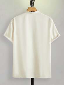 Manfinity Homme 男士简约拼接几何印花纽扣式半襟短袖衬衫，夏季 - 杏色 - 查看 2