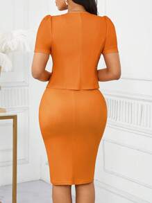 SHEIN Lady Conjunto de blusa de manga abullonada sólida elegante y vestido ajustado de estampado leopardo, para el verano