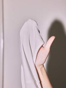 女士纯色前系带长袖上衣、吊带背心和短裤睡衣套装，秋季服装