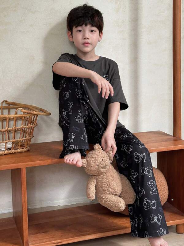 Dazy Kids Tween Boys Cartoon Bear Short Sleeve T-Shirt And Shorts Pajama Set
