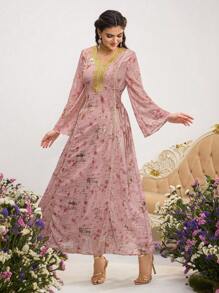 Al Najma 女式花卉印花 V 领束带优雅长袖阿拉伯风超长连衣裙 - 粉色 - 查看 3