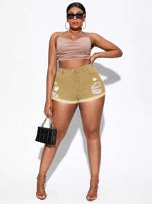 SHEIN SXY Plus Size Women Pocketed Distressed Frayed Hem Casual Denim Shorts