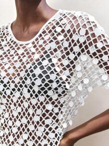 Maija 白色蕾丝串珠刺绣网眼面料迷你连衣裙，V 领无袖，波西米亚风格，适合春夏度假海滩装