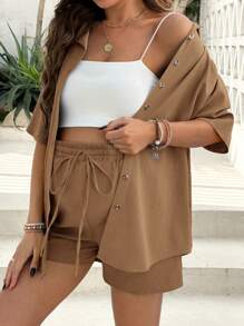 SHEIN Conjunto de 2 piezas para mujer con camisa de cuello fruncido de manga corta y shorts con cordón de cintura alta, traje casual de moda - Marrón - Ver 5