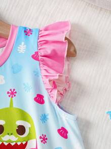BABY SHARK X SHEIN Vestido pijama para niña con acabado de volantes en degradado de rosa y azul, con bloque de color y diseño de tiburón de dibujos animados - Rosa - Ver 6