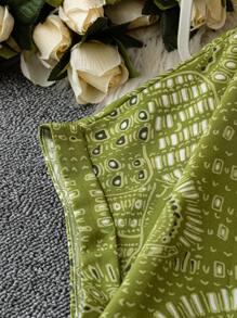 EMERY ROSE Áo sơ mi tay ngắn in hình học cỡ lớn cho nữ - Màu xanh Bạc hà - Xem 5