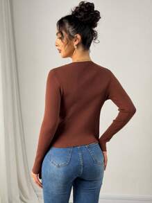 INAWLY Solva V 领单排扣纯色针织开衫，简约时尚休闲日常穿着 - 棕色 - 查看 2