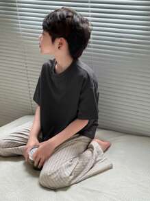Dazy Kids 青少年男孩纯色圆领短袖T恤和裤子睡衣套装 - 灰色 - 查看 5