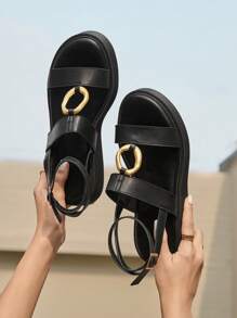 HighSole صنادل بنات واسعة الاستعمال ذات شريط إبزيم أسود وسيقان سميكة لفصل الصيف - الأسود - مشاهدة 3