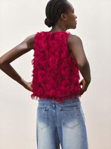 Maija Top débardeur sans manches pour femmes, style bohème de vacances décontracté, avec encolure ronde, ourlet à volant, décor de plumes, en jacquard fuchsia. Confortable pour le printemps/été.