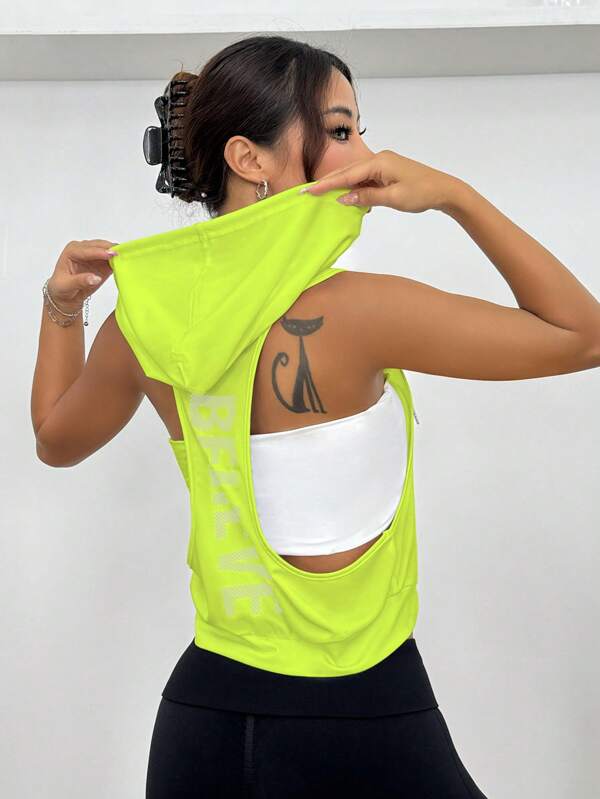Sudadera deportiva sin mangas con capucha y estampado para mujer