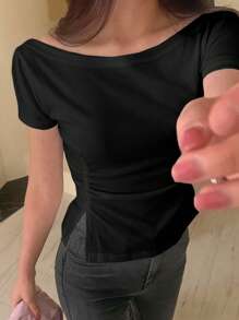 DAZY 女款純色短袖抓皺側開衩修身腰部T恤上衣 露肩上衣 - 黑色 - 查看 3
