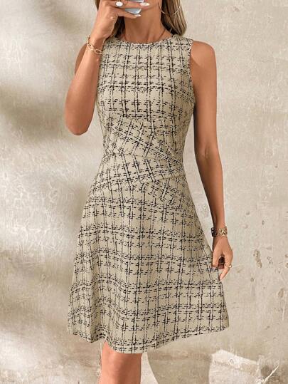 SHEIN Clasi Women's Elegant Plaid Short A-Line Dress, Slim Fit For Work Commute & Casual Everyday Wear, Spring/Summer