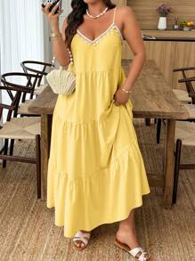 Weeklong Vestido de línea A con decoración de cuello con tirantes finos y dobladillo con volantes para mujeres talla grande de vacaciones - Amarillo - Ver 1