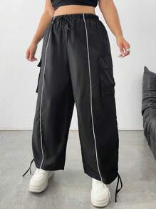SHEIN PETITE CURVE Plus Size Elastic Waist Drawstring Cargo Pocket Pants With Ribbed Hem, Suitable For Short Stature - Black - View 5