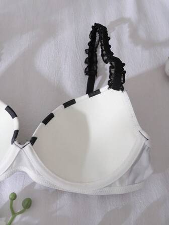 DelicateAllure Striped Splice Non Padded Wire Free Lace Trim Cute Women Bras