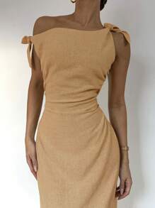 Siren Gaze 女士纯色不对称领口褶皱优雅连衣裙 - 卡其色 - 查看 5