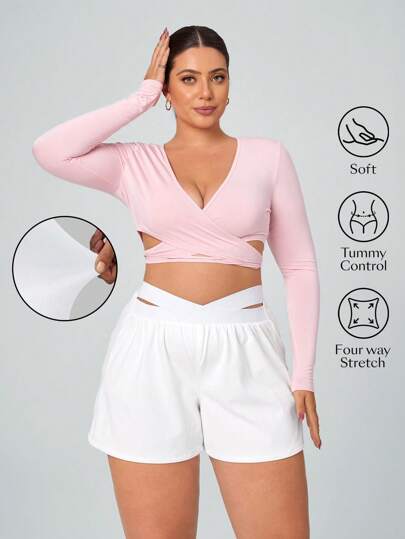 SHEIN Essnce 大码纯色休闲牛仔短裤，适合夏季