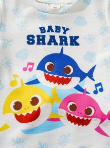 BABY SHARK X SHEIN Baby Boy Summer Cute Cartoon Shark Family Printed Short Sleeve T-Shirt & Shorts 2 Pieces Set