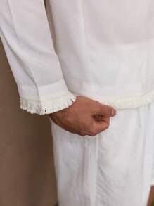 Manfinity VCAY Men's Casual Slim Fit V-Neck Fringe Trim Solid Color Long Sleeve Top - White - View 6