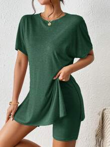 SHEIN Frenchy Women Solid Color Round Neck Batwing Short Sleeve T-Shirt & Shorts Casual 2Pcs Set Summer Green - Dark Green - View 4