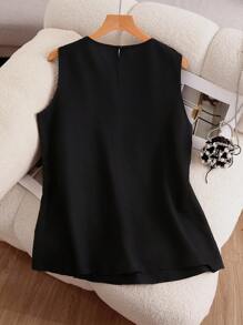SHEIN Frenchy Plus Size Women Bow Decor Crew Neck Sleeveless Casual Shirt,Business Casual Woman