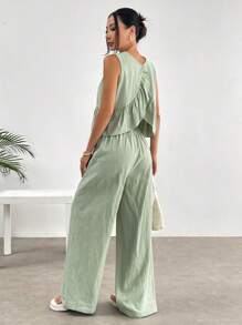 SHEIN EZwear 2pcs Women Green Plaid Woven Crop Top With Ruffle Hem And Pants Set - Green - View 8