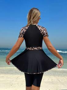 Swim Mulvari Traje de baño tankini de mujer con estampado de leopardo, de manga corta, con cremallera delantera y shorts, ropa de playa