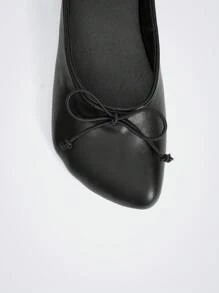 Maija 女士时尚个性化平头一脚蹬拖鞋 - 黑色 - 查看 4