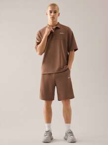 Manfinity VCAY Men's Knitted Fashion Daily Young Casual Loose Short-Sleeved POLO Shirt Elastic Waist Straight Shorts Suit Two-Piece - Chocolate Brown - View 2