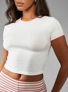 MISSGUIDED Top corto de camiseta bebé con ribete acanalado, manga corta, de ajuste ceñido, para uso casual, streetwear, esencial diario, y como pieza para capas - Blanco - Ver 6