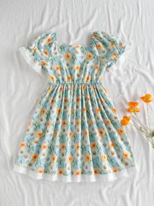 SHEIN Robe à manches bouffantes simple, à la mode et fraîche avec imprimé numérique de fleurs. Convient pour les vacances d'été et la tenue de plage - Multicolore - Voir 2