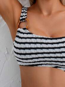 SHEIN Swim 1 pieza Traje de baño de una sola pieza con bloques de color texturizados y a rayas para mujer - Blanco y Negro - Ver 5