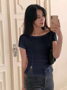 DAZY Women's Oblique Shoulder Fitted Waist T-Shirt, Fashionable For Summer