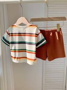 SHEIN 2 pièces Ensemble Top à manches courtes rayé mignon et short à taille élastique pour bébé garçon - Multicolore - Voir 2