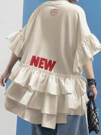 FRIFUL Camiseta holgada con impresión de letras de color contrastante, volante y diseño gráfico en la parte trasera para mujer