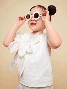 CutesyCutie Girl's Solid Color 3D Floral Round Neck Knit T-Shirt Tops For Kids Girls - White - View 5