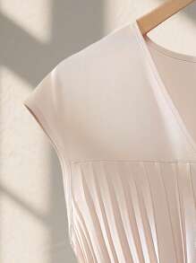 SHEIN Clasi Blusa sin mangas de cintura fruncida con abertura delantera, ropa de oficina/trabajo