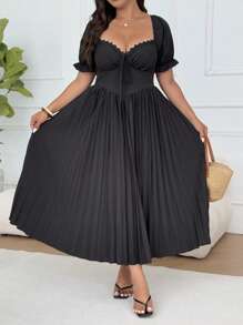 SHEIN Clasi Robe longue élégante de style princesse avec contraste de dentelle, nœud, manches bouffantes et taille marquée. Style élégant inspiré du ballet