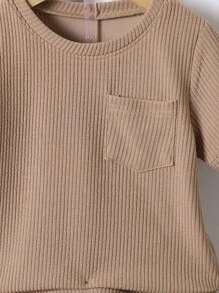 SHEIN 2 Stücke/Set Kleine Jungen Einfarbig Rundkragen Kurzarm T-Shirt und Shorts Set