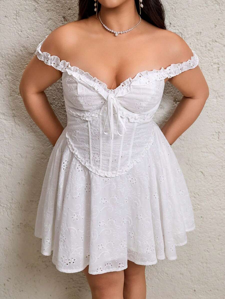 Flirla 大码女式甜美白色刺绣荷叶边吊带连衣裙 - 白色 - 查看 1