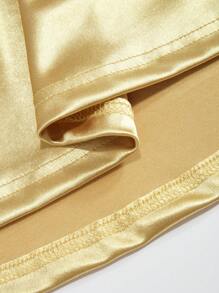 Celure Große Größen einfarbiges 3D Blumen Dekor Kleid mit tiefem drapiertem Ausschnitt und rückenfrei, sexy Party Kleid