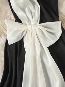 Calvaya Elegante abito da donna con spalle scoperte e fiocco